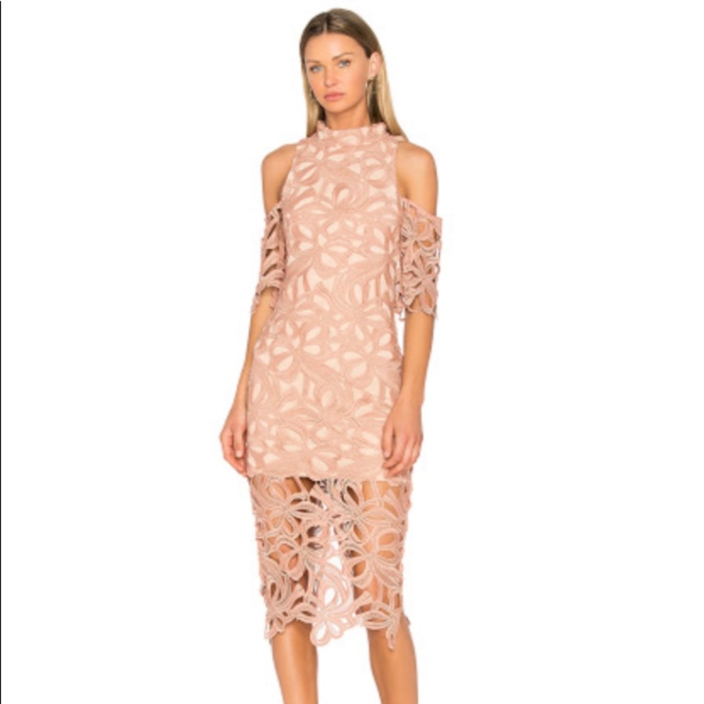 Elliatt-Sight Lace Dress Chalk Pink (Revolve)